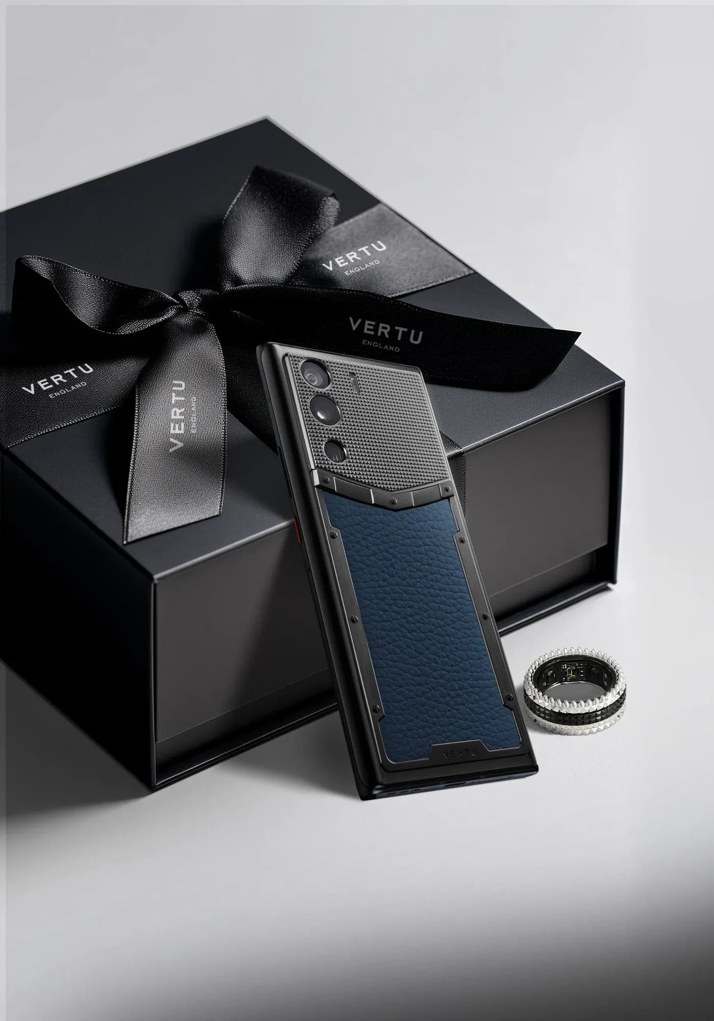 MetaVertu 1 Curve Screen Gentleman’s Blue / Набор Роскошный Телефон и AI Умное Кольцо
